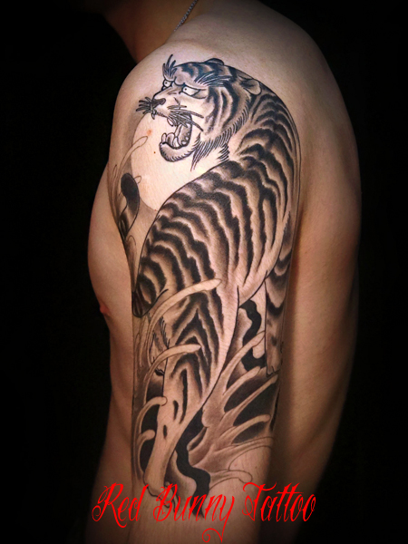 虎 タトゥー 刺青 tattoo (画像・デザイン)