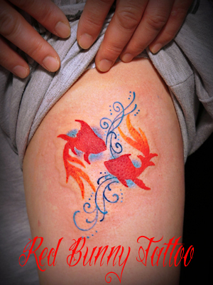 金魚 タトゥー tattoo デザイン 画像 ワンポイント girl