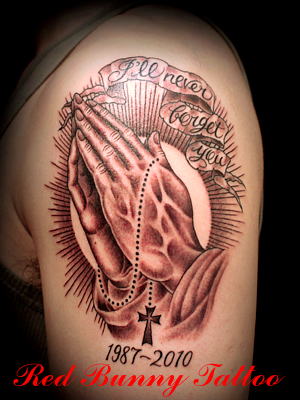 プレイングハンド・祈り手・合掌　タトゥーデザイン/praying hands tattoo
