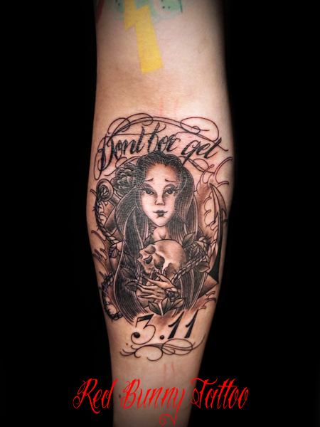 女性とスカル タトゥーデザイン woman&skull tattoo