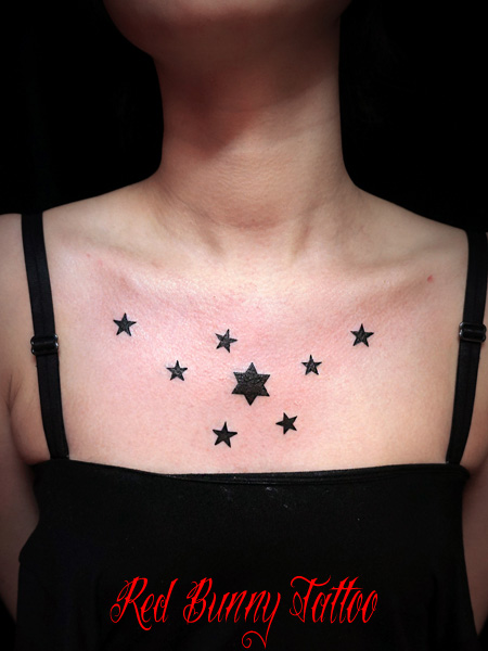星 タトゥーデザイン star tattoo ワンポイントタトゥー girl tattoo