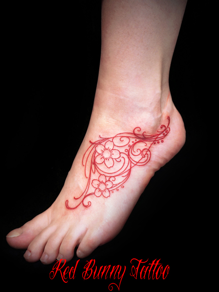 桜とツタ模様のタトゥーデザイン blossom tattoo 足首