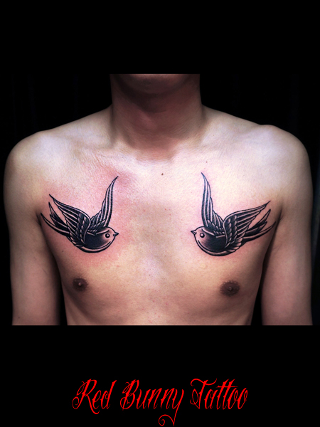 ツバメのタトゥーデザイン　対のタトゥーデザイン swallow tattoo
