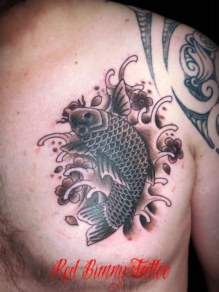 鯉のタトゥーデザイン 刺青