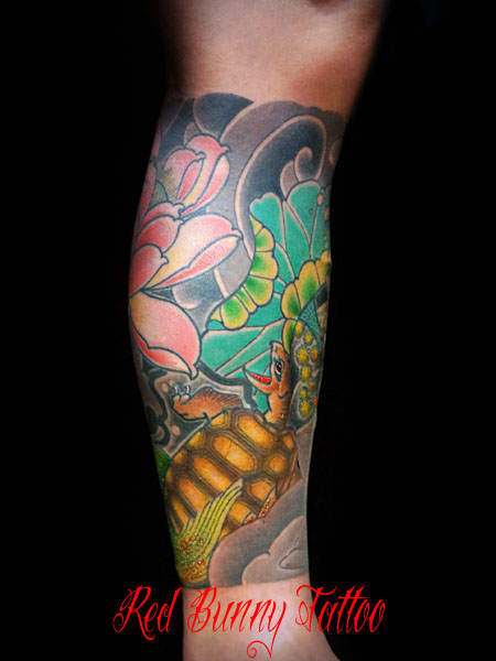 鯉・蓮・亀の刺青、和彫りのデザイン japanese tattoo koi