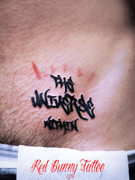 タギング風文字のタトゥーデザイン tagging letter tattoo
