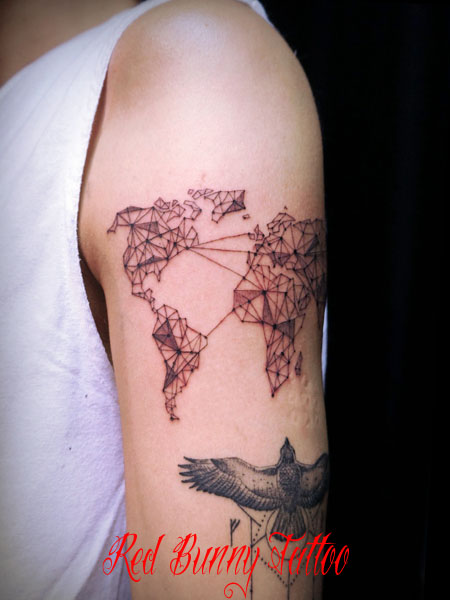 世界地図のタトゥーデザイン map tattoo