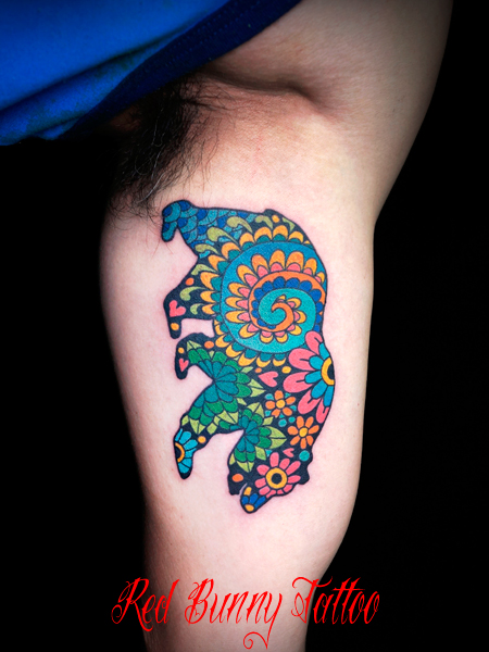 サイケデリック クマ タトゥーデザイン フラワー psychedelic bear tattoo