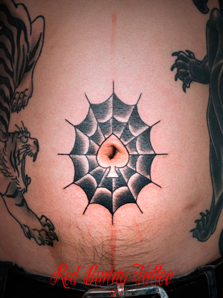 蜘蛛の巣・スパイダーネットのタトゥーデザイン へそ　spiderweb-tattoo