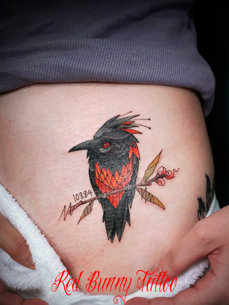 鳥 マグヌス タトゥーデザイン 女性 下腹部 magnus bird tattoo