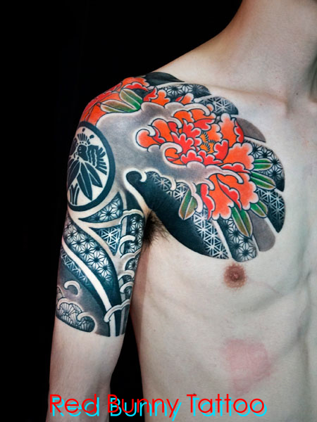 伝統模様と牡丹の刺青・タトゥーデザイン　