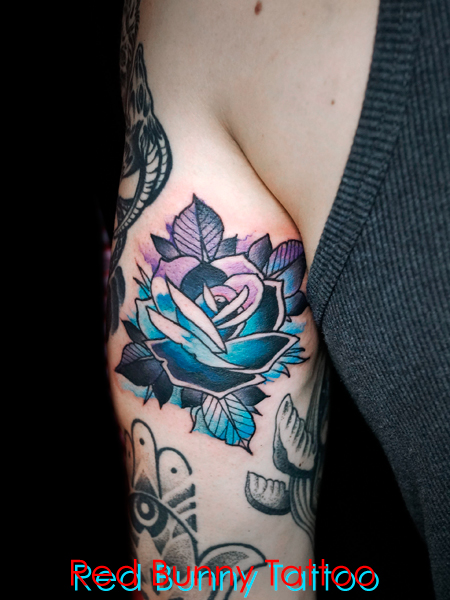 水彩画風のバラのタトゥーデザイン・画像　　花や植物・ウォーターカラー・腕