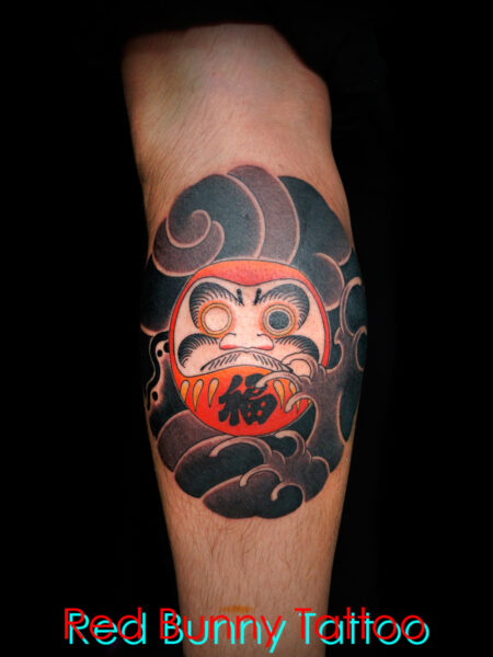 ダルマのタトゥーデザイン　達磨刺青・ふくらはぎ・縁起物　daruma tattoo