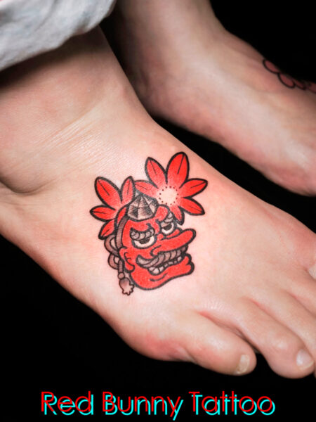 達磨と天狗のタトゥーデザイン　足の甲・daruma tengu tattoo