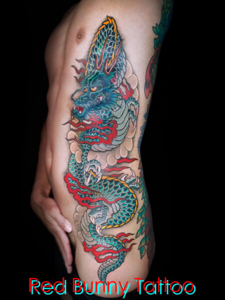 脇腹　龍の刺青・タトゥーデザイン　dragon tattoo・火炎龍