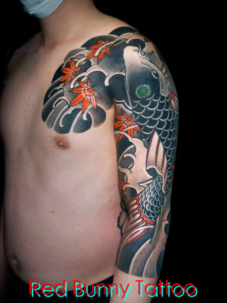 鯉と紅葉の刺青・タトゥーデザイン　和彫り・胸・腕・japanese style tattoo