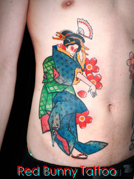 芸者と桜の刺青・タトゥーデザイン　脇腹・麻の葉文様・geisha tattoo
