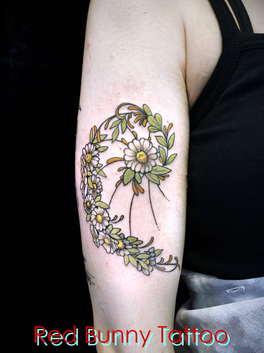 花　フラワータトゥーデザイン　女性 flower tattoo