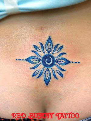 girls tattoo