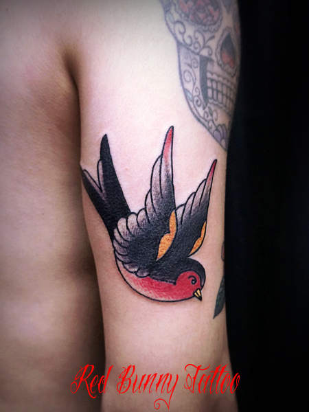AJgfBVi^gD[@co@swallow tattoo