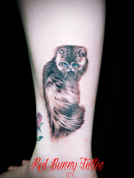 L ybg ^gD[fUC   cat tattoo